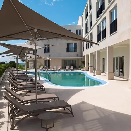 Dolce Vista Garden Palace Apartment *
