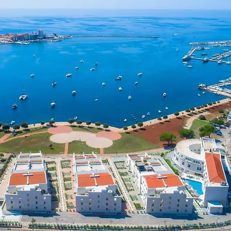 Dolce Vista Garden Palace Apartment *